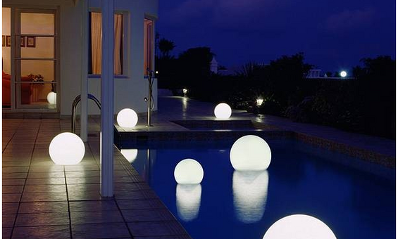 Светящийся светодиодный светильник-плавающий шар  LED 444